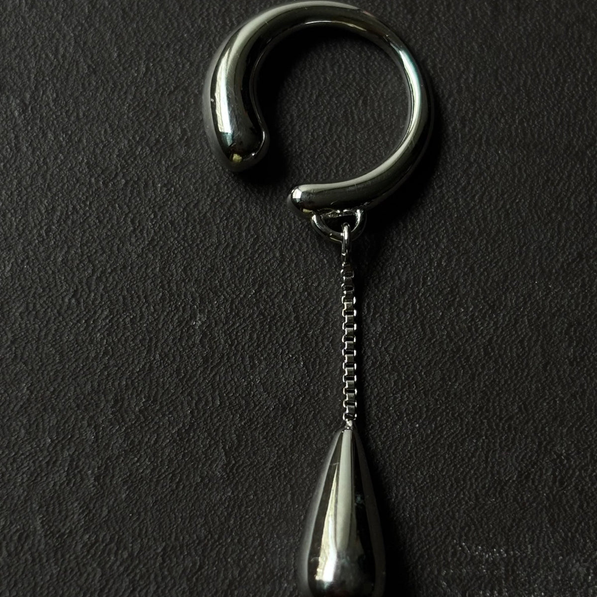 tear loop ear cuff, image 1