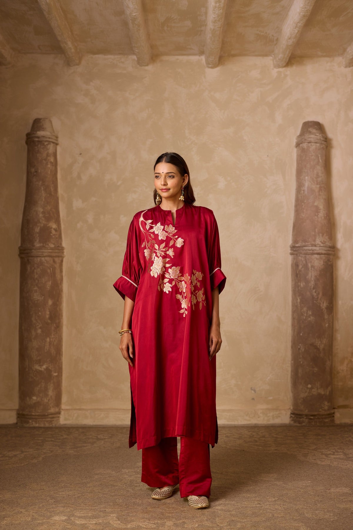 phool kaftan set in red, image 1