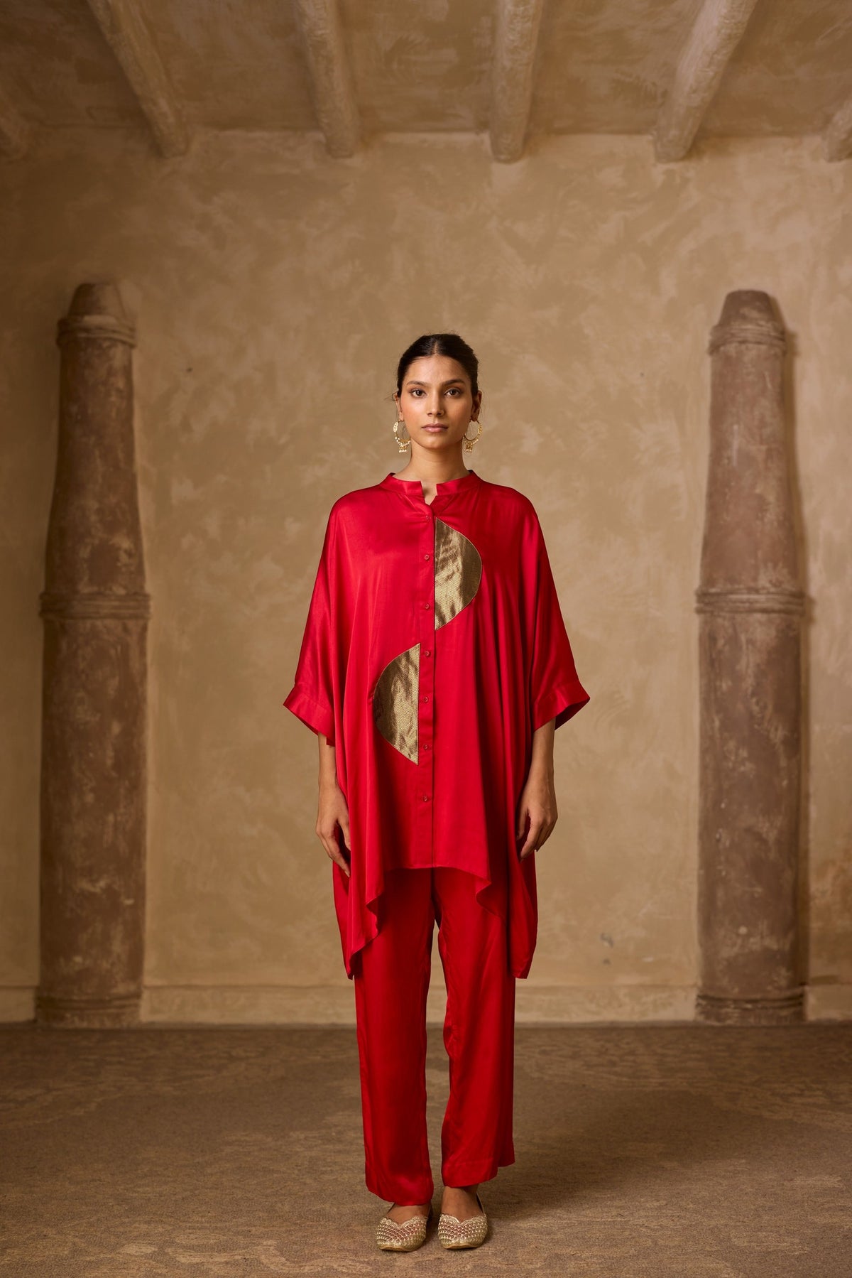 zoha anti-fit shirt set in red, image 1