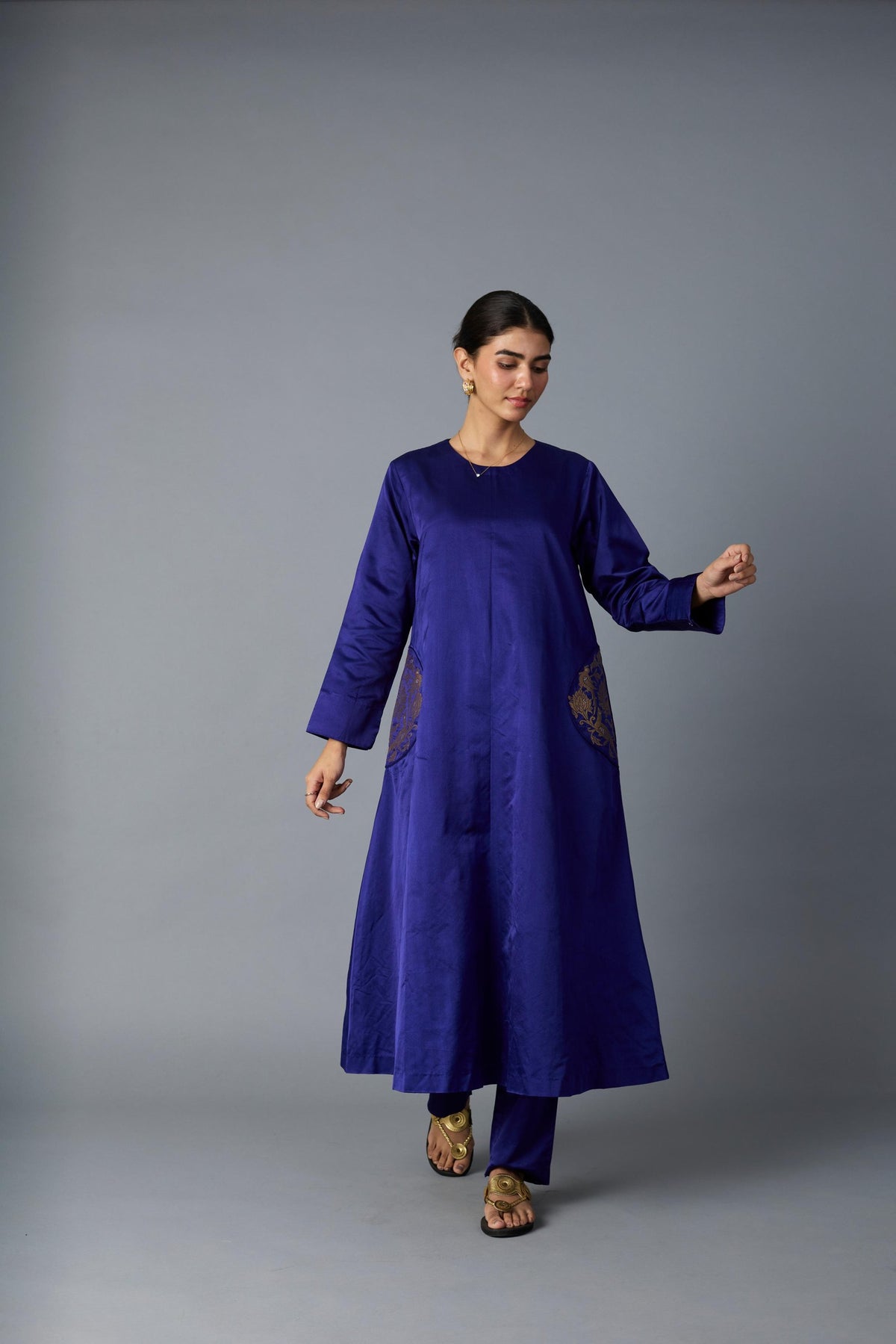 geet silk kurta set in royal blue, image 2