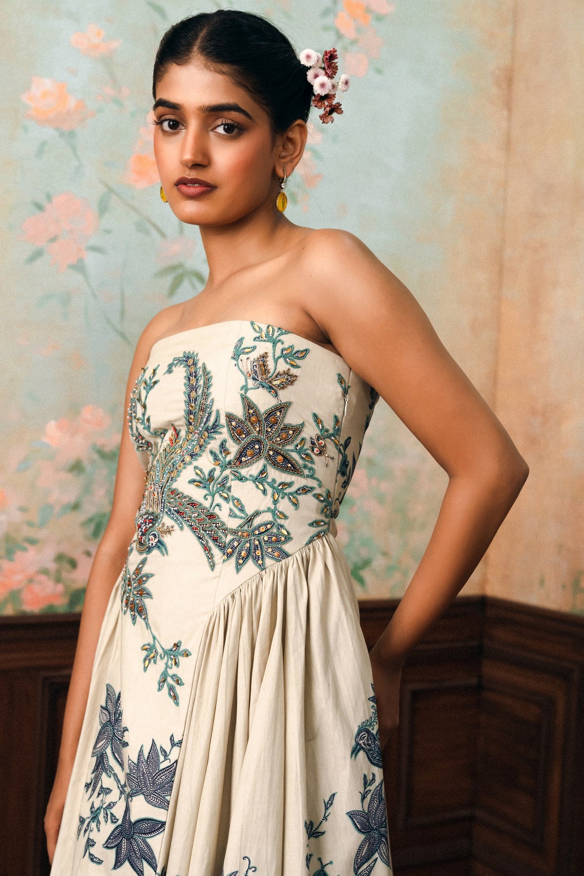 emilia dress in ivory and space blue, image 3