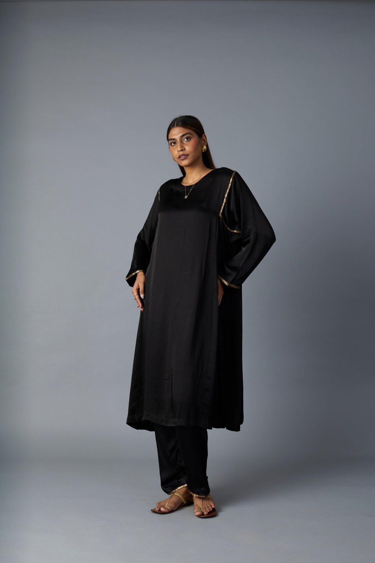 sabah kalidar kurta set in black, image 3