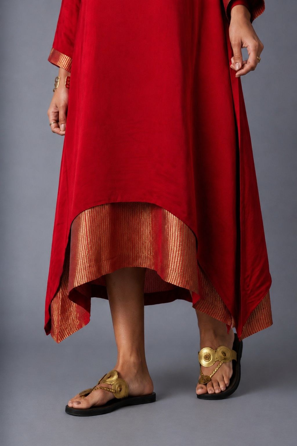 chameli dress with sleeves in red, image 5