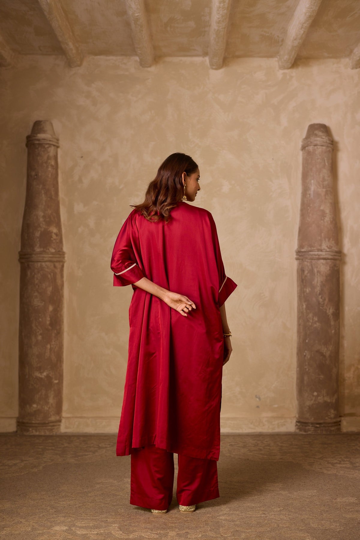 phool kaftan set in red, image 10