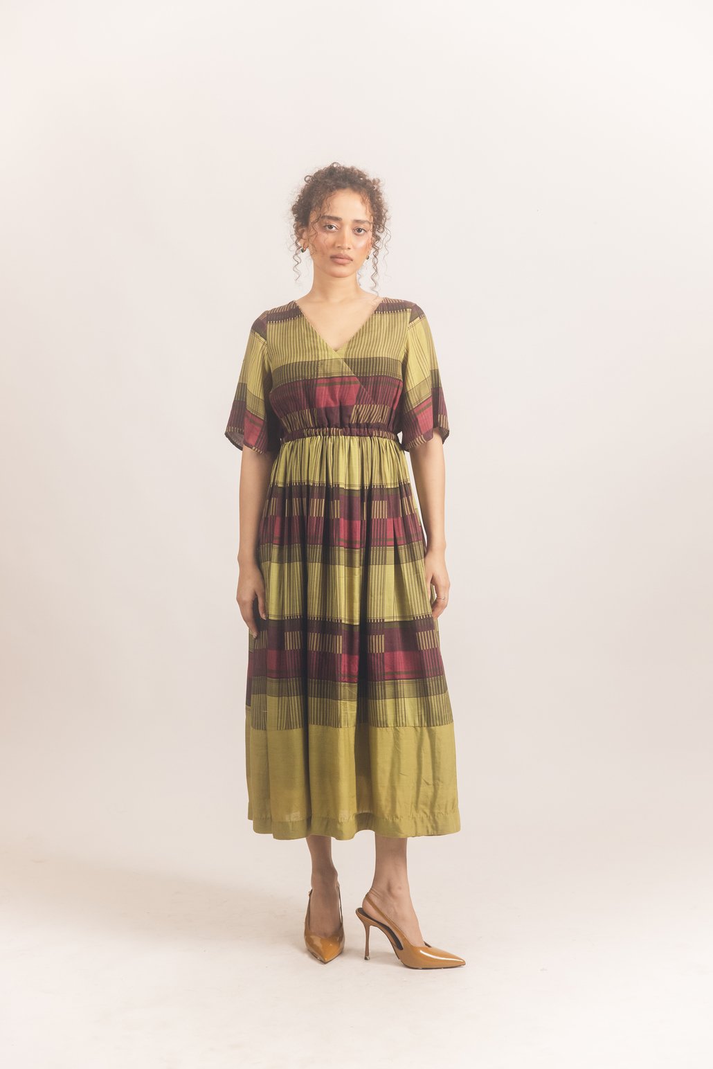 tier dress wine, image 1