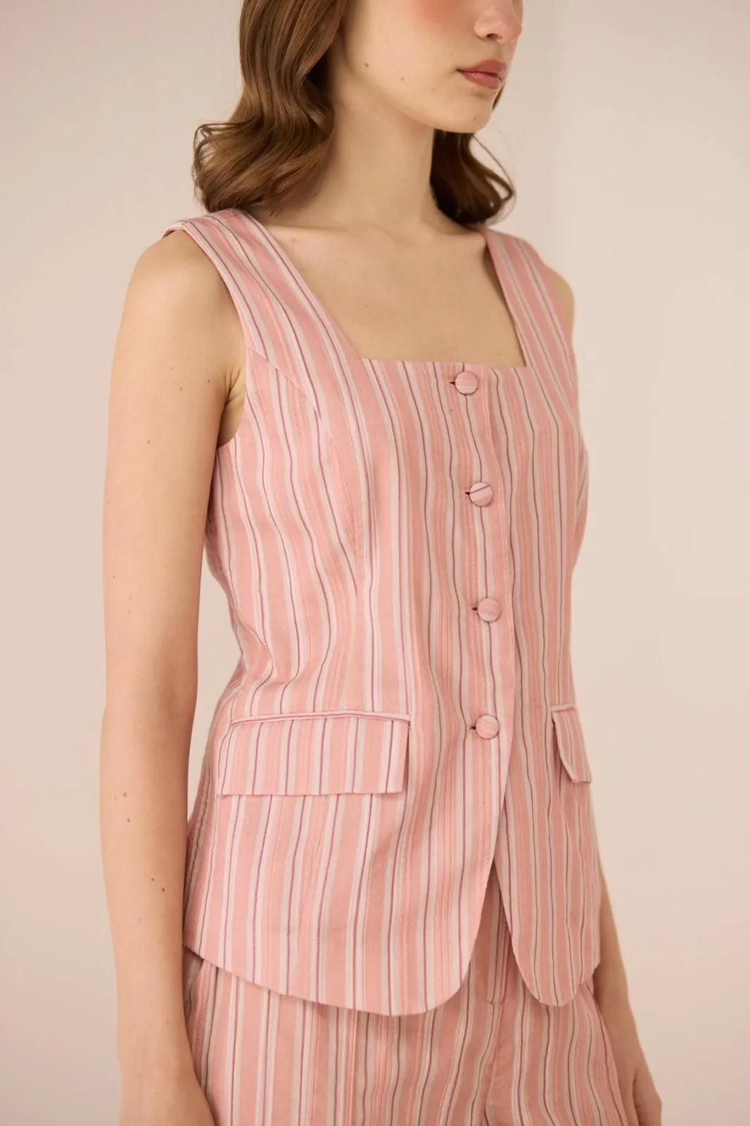 bailey vest, image 3