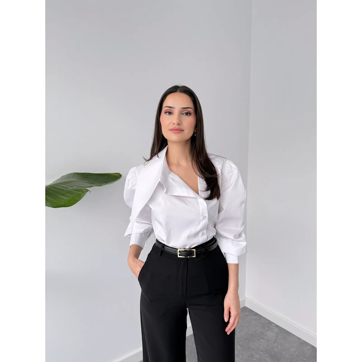 berry asymmetric collar detailed shirt, image 2