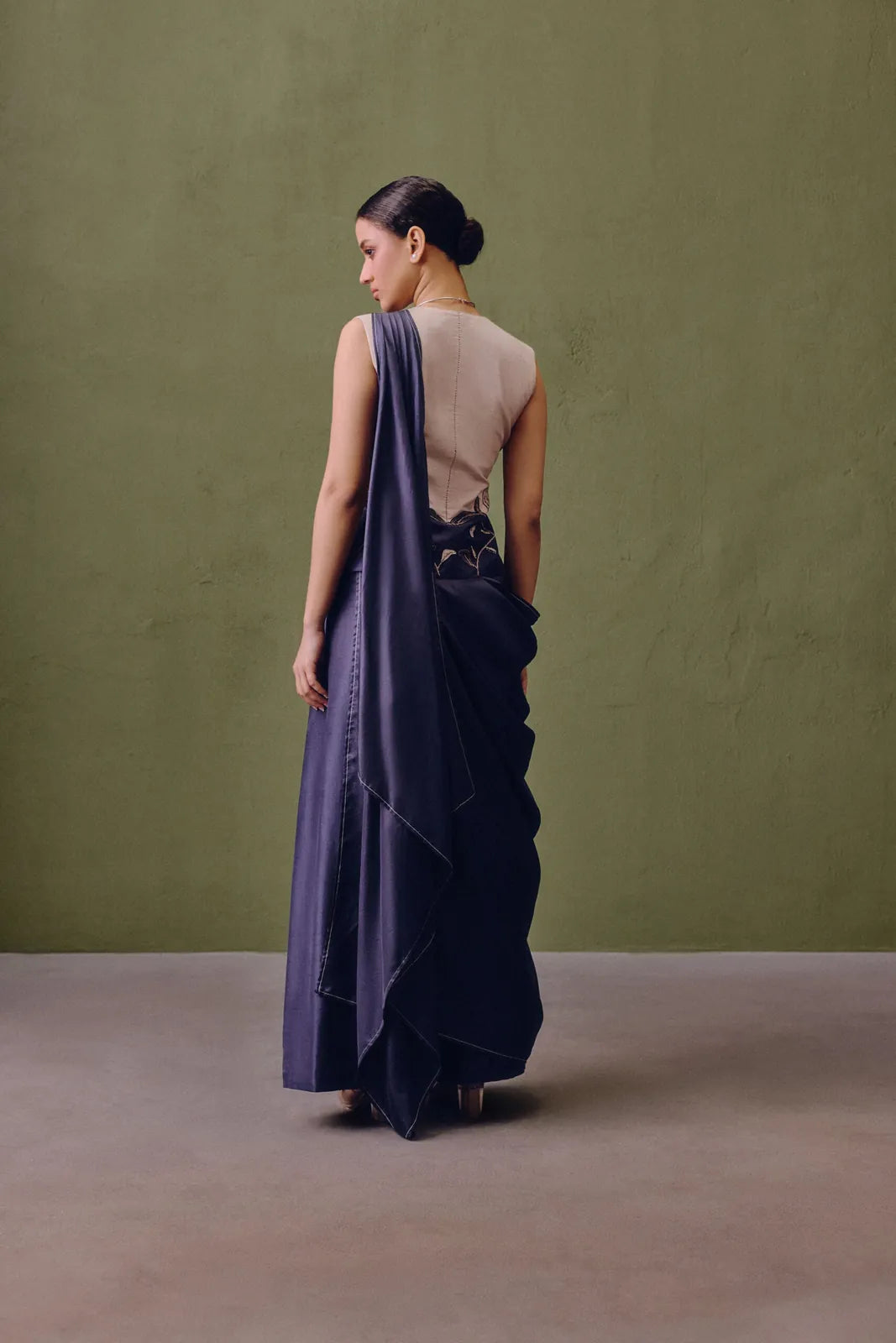 colour block waistcoat set with dupatta, image 4