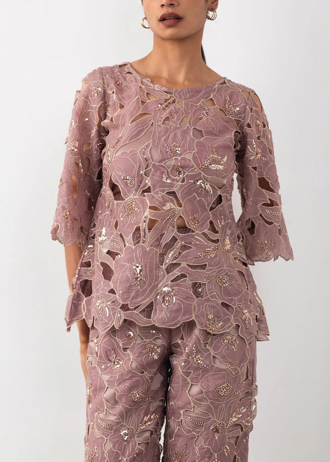 cutwork coord, image 12