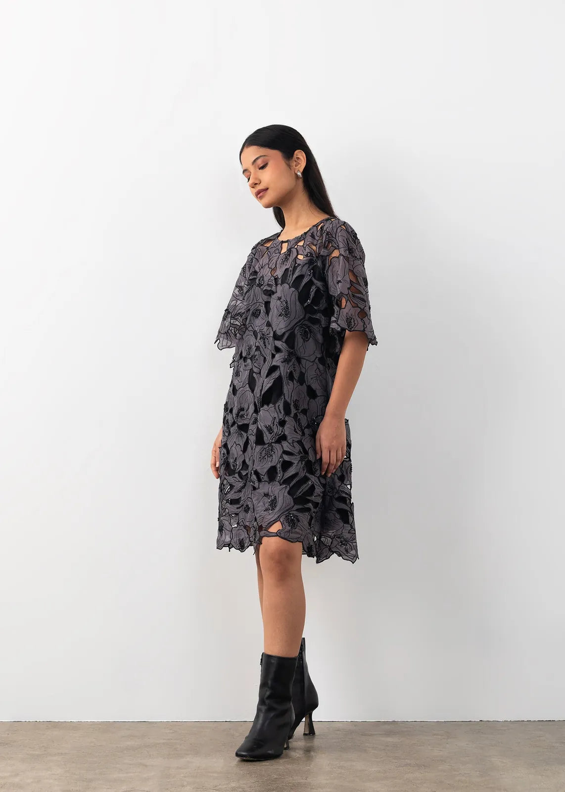 cutwork dress, image 4