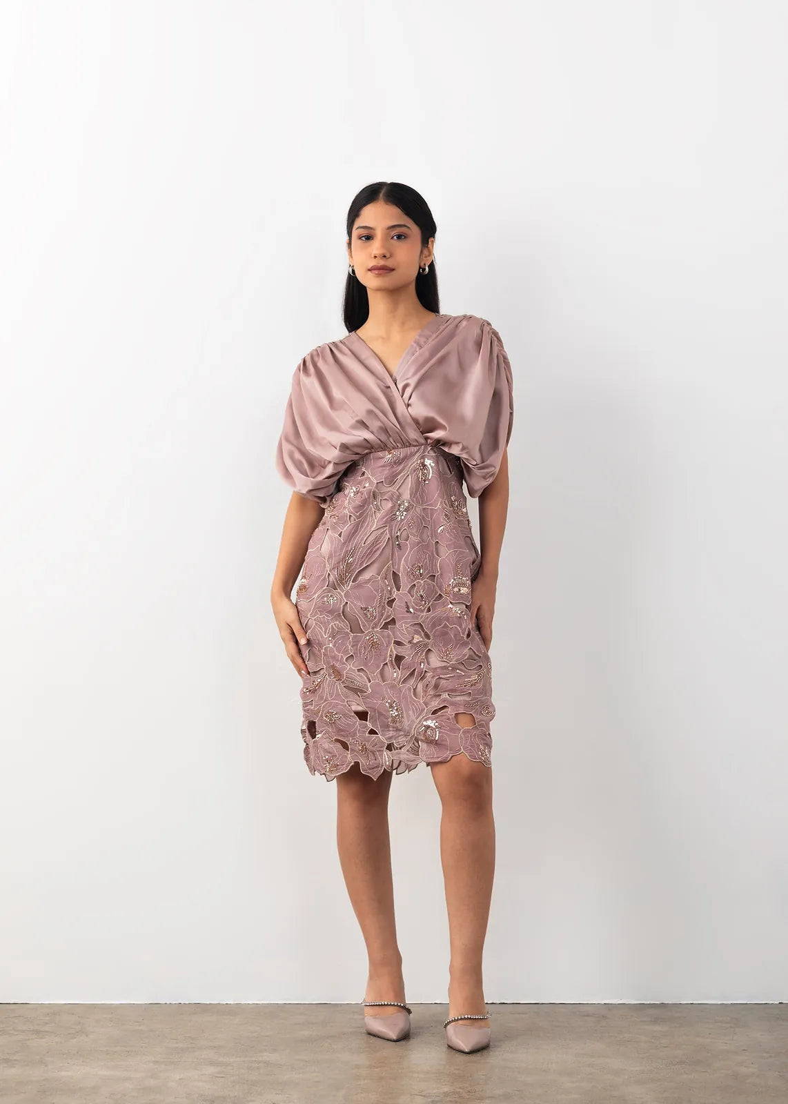 cutwork gather dress, image 1