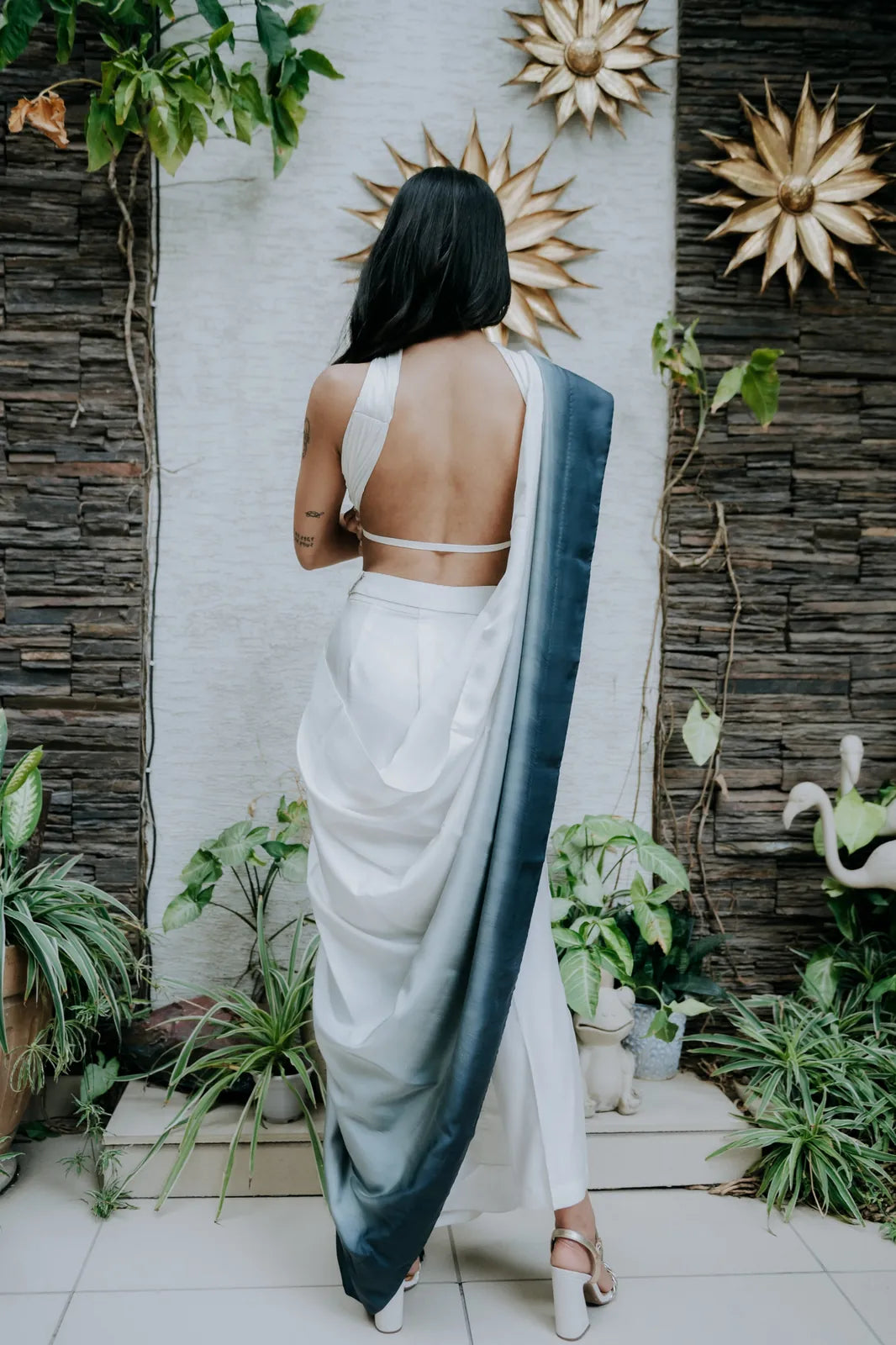 desi girl saree, image 5