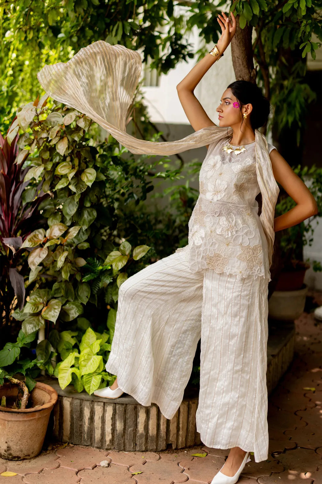 gouri, image 2