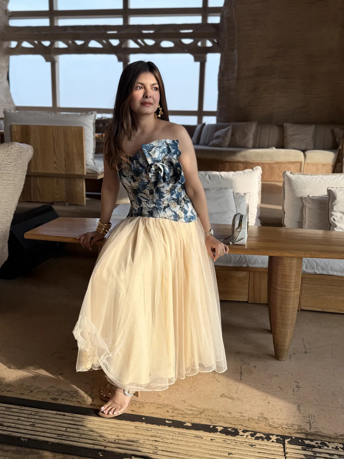 mehndi jashnani in gilded corset co- ord, image 1