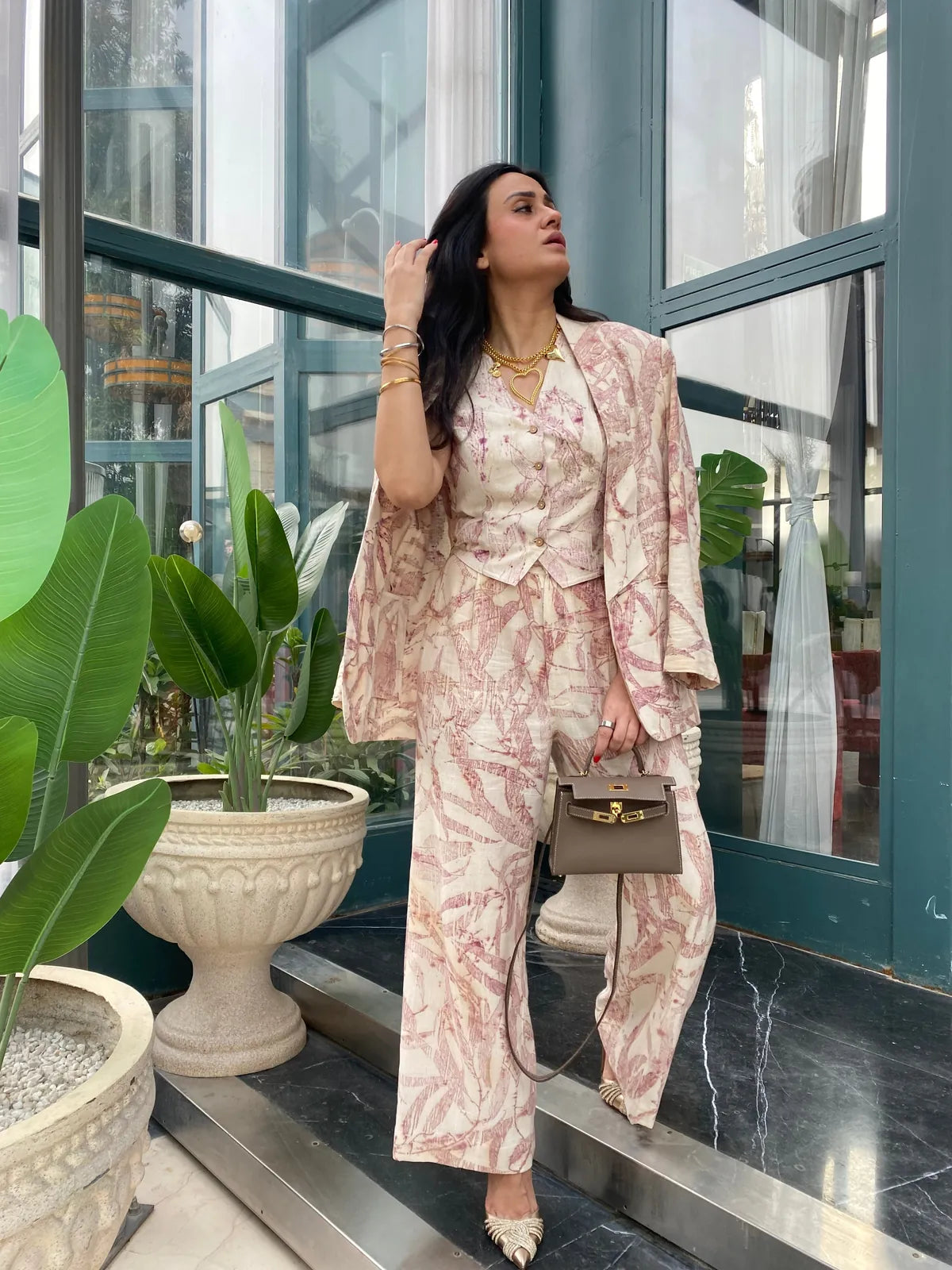 pink foliage 3-piece blazer set with vest & pants, image 4