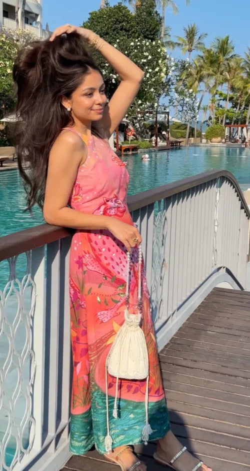 pranali mistry in pinky ponky, image 3
