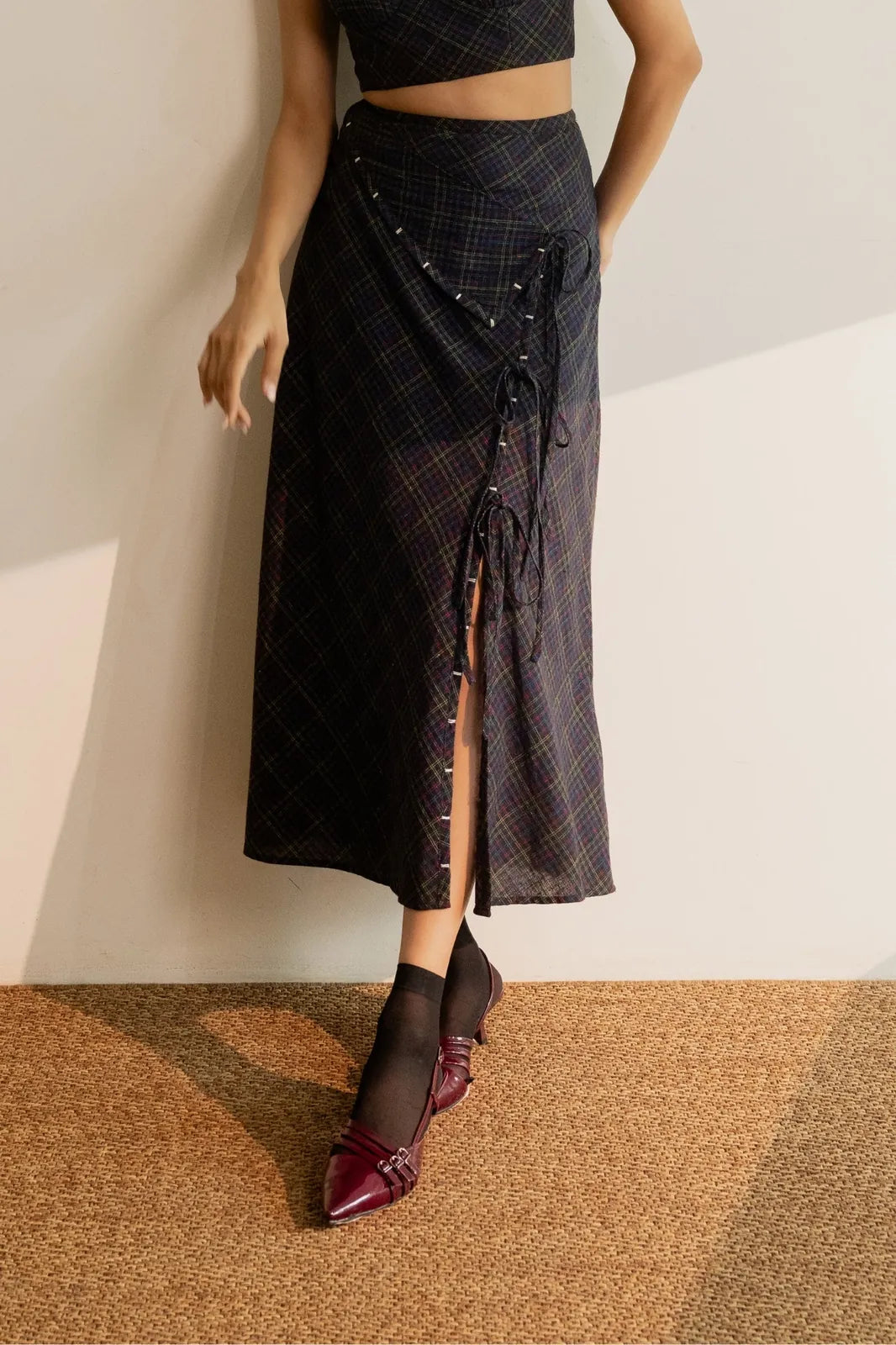 prism tie up skirt - black coloured checks, image 2