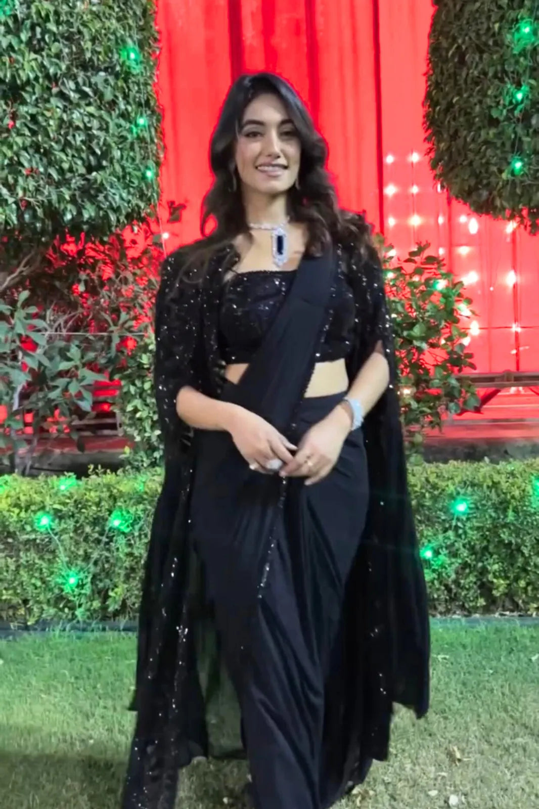 saavi drape saree set, image 2