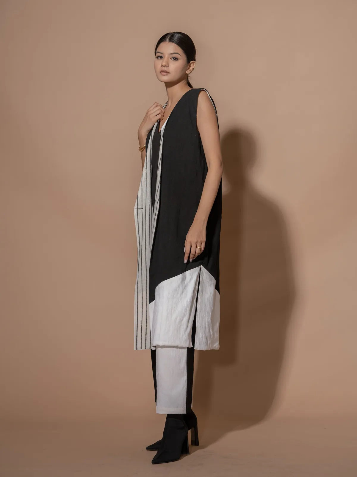 sage jacket, image 3