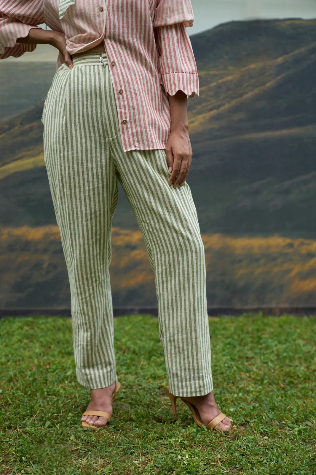 scarlet top & moss pants set, image 4