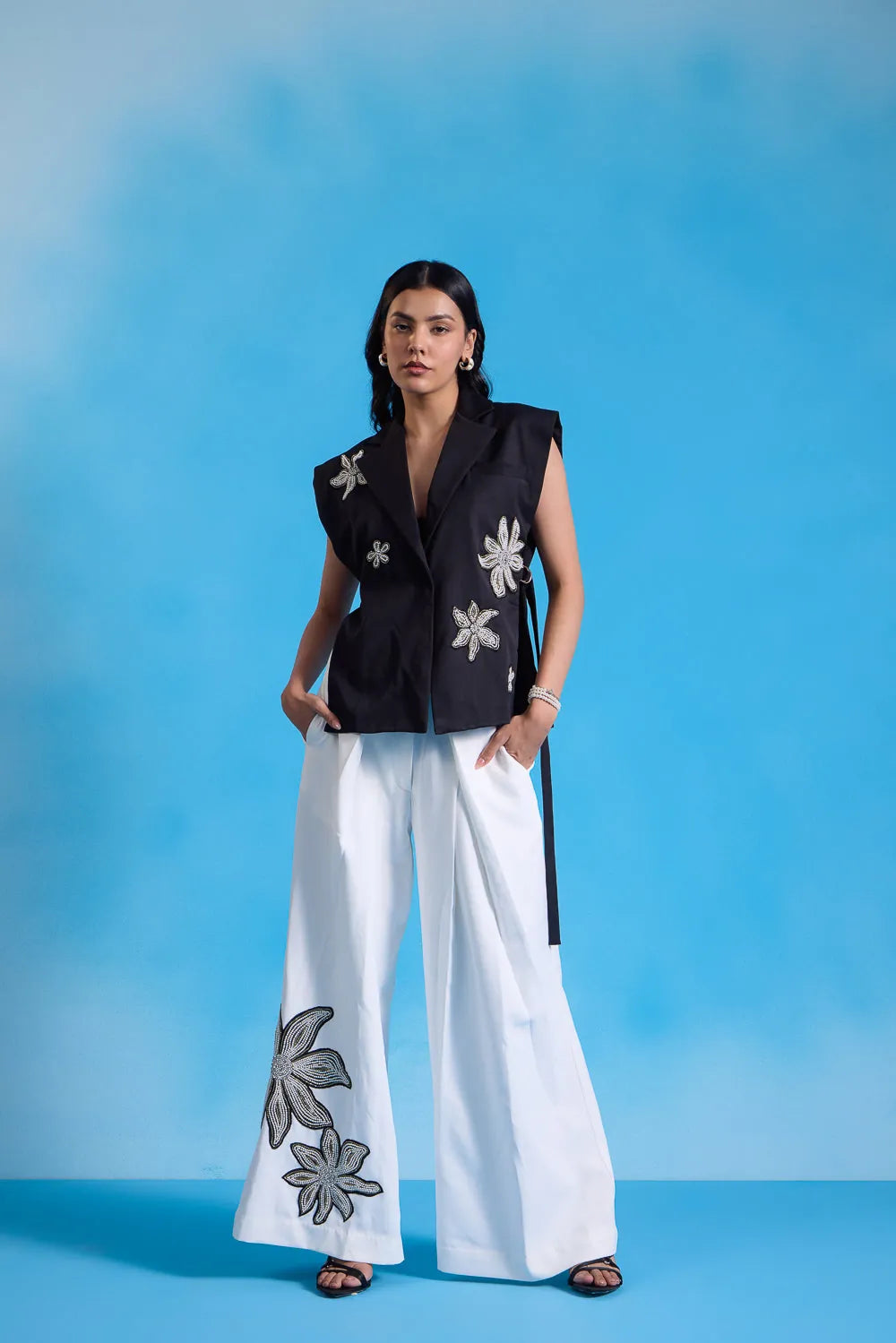 starlit noir vest, image 1