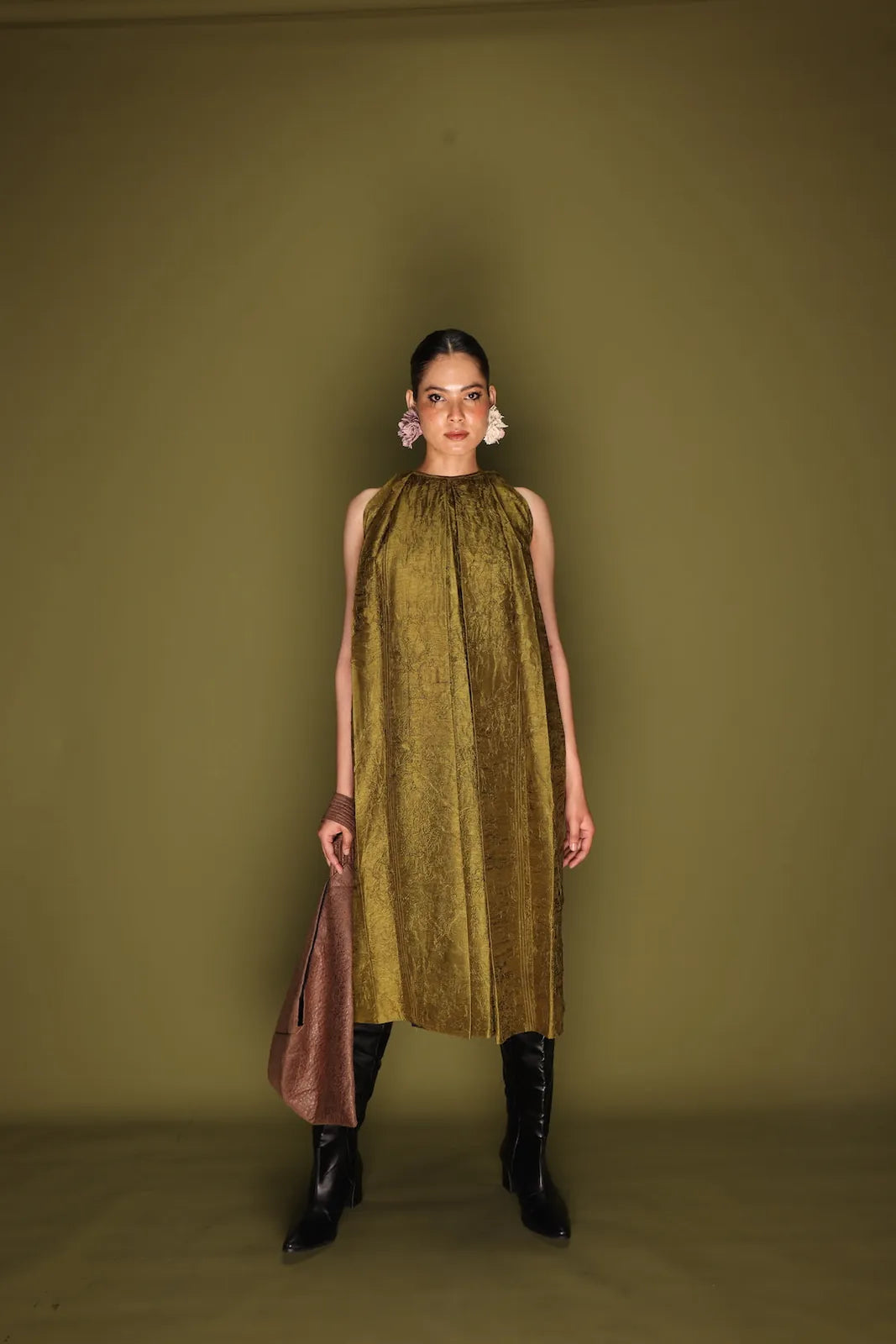 stone dress, image 1