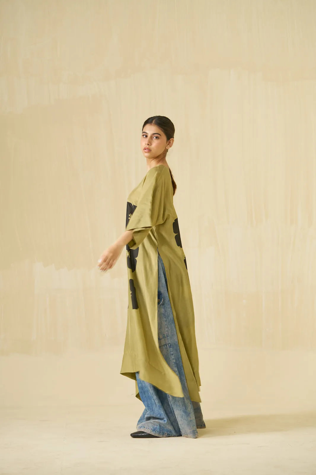 swan tunic, image 5
