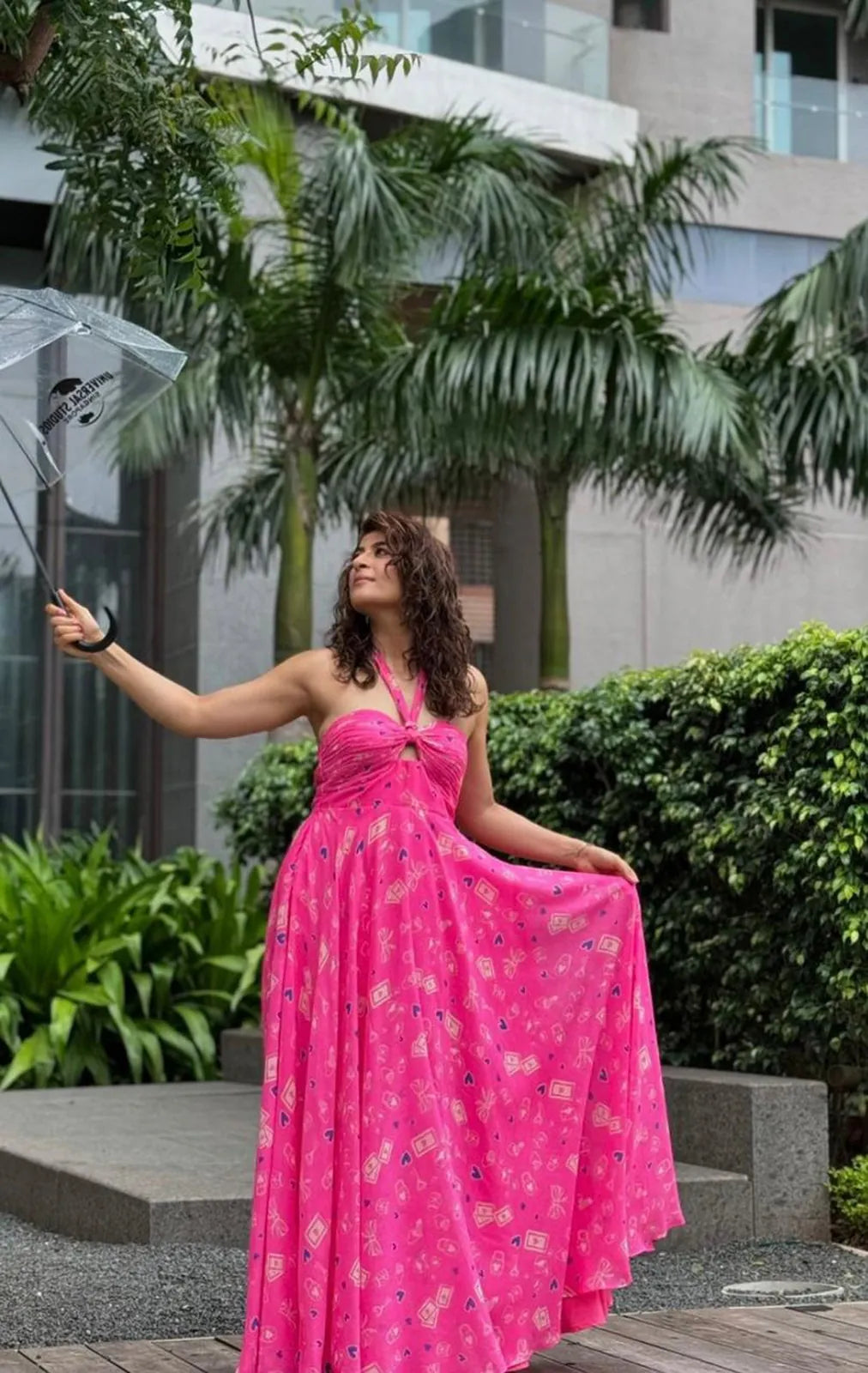 tahira kashyap in alice in wonderland, image 1