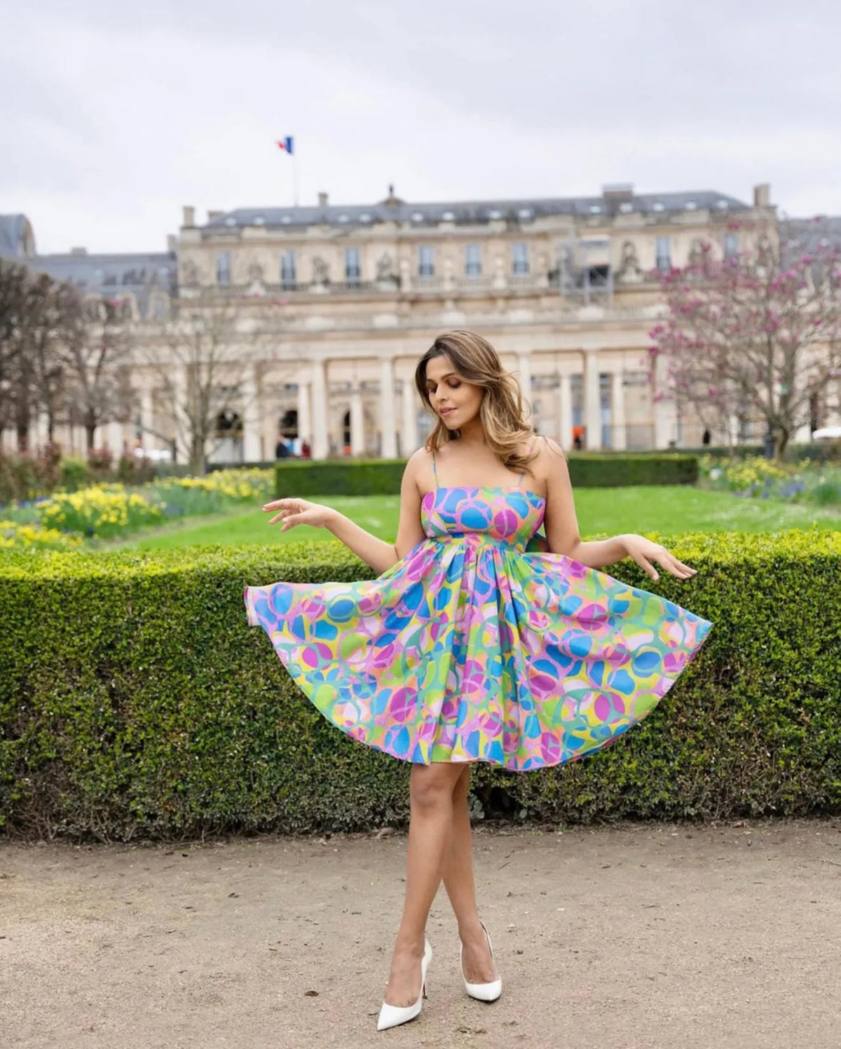 tina kakkad in bubble gum dress, image 1