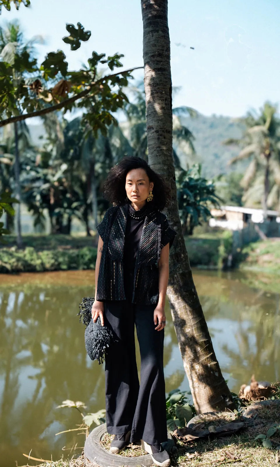 handwoven berlin shawl collar top - black green, image 3