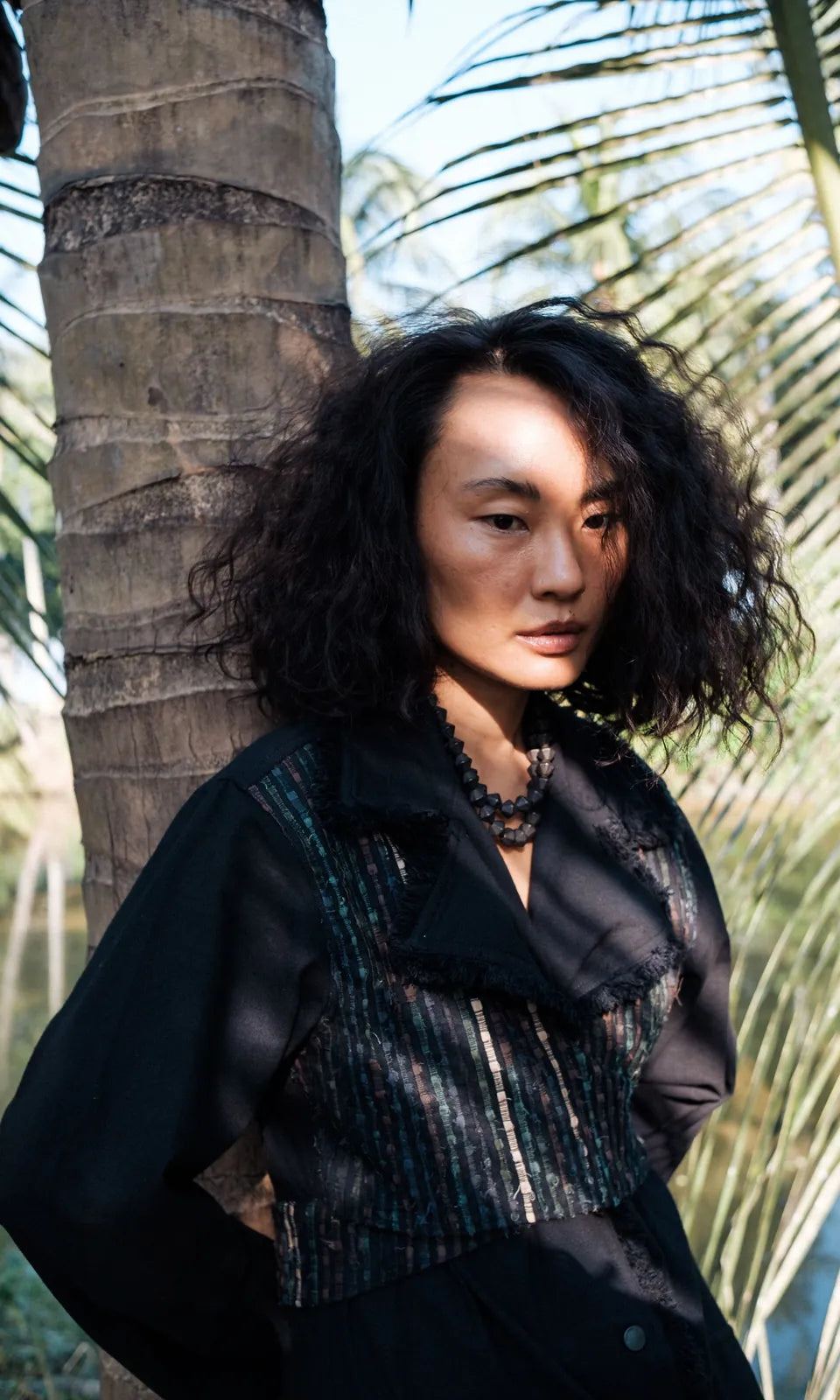 handwoven copenhagen trench - black green, image 3