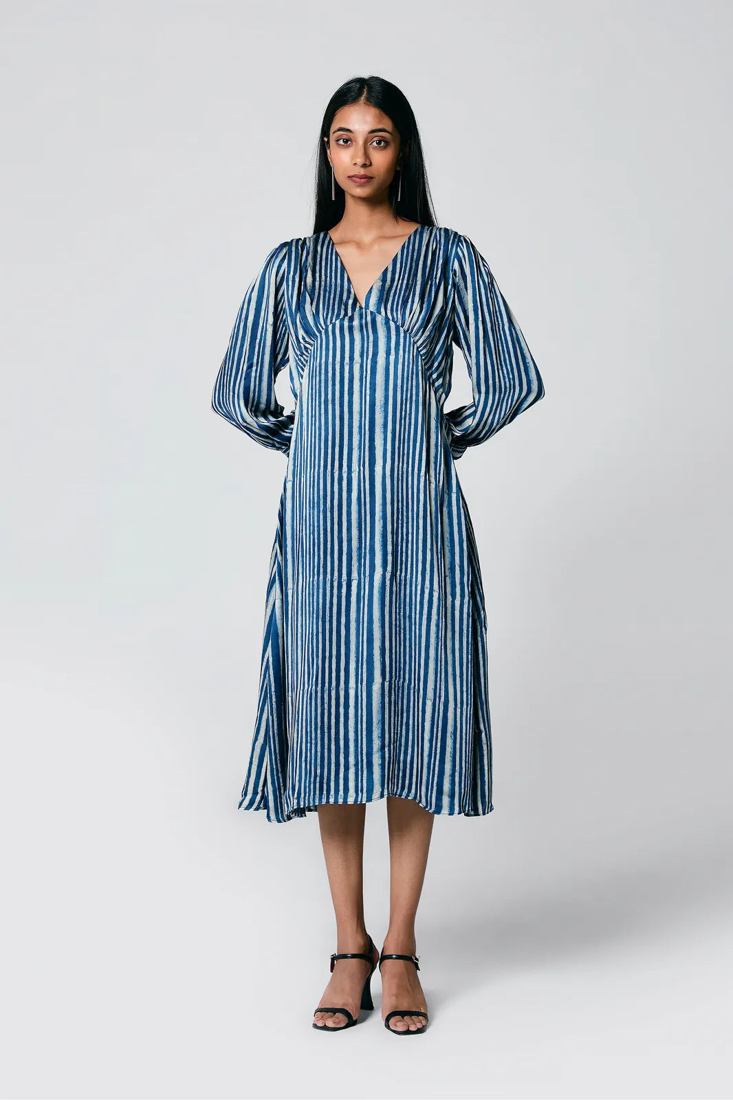 v neck dress, image 18
