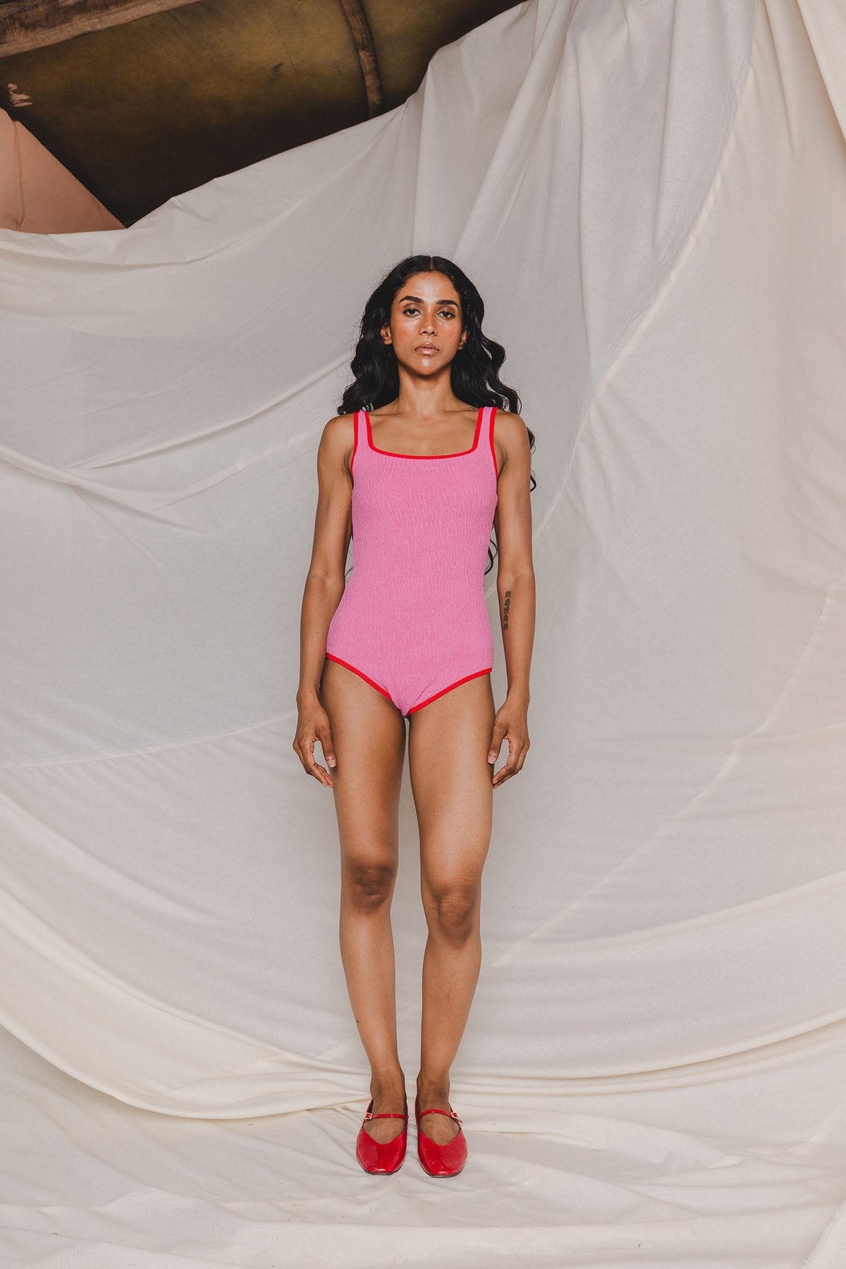 classic one piece, image 1