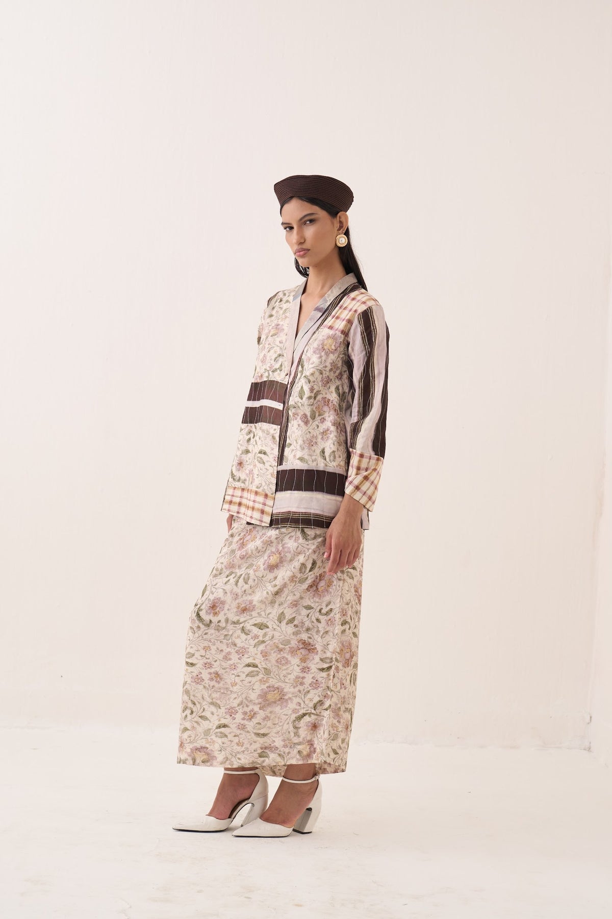 gulzar midi skirt — image 1