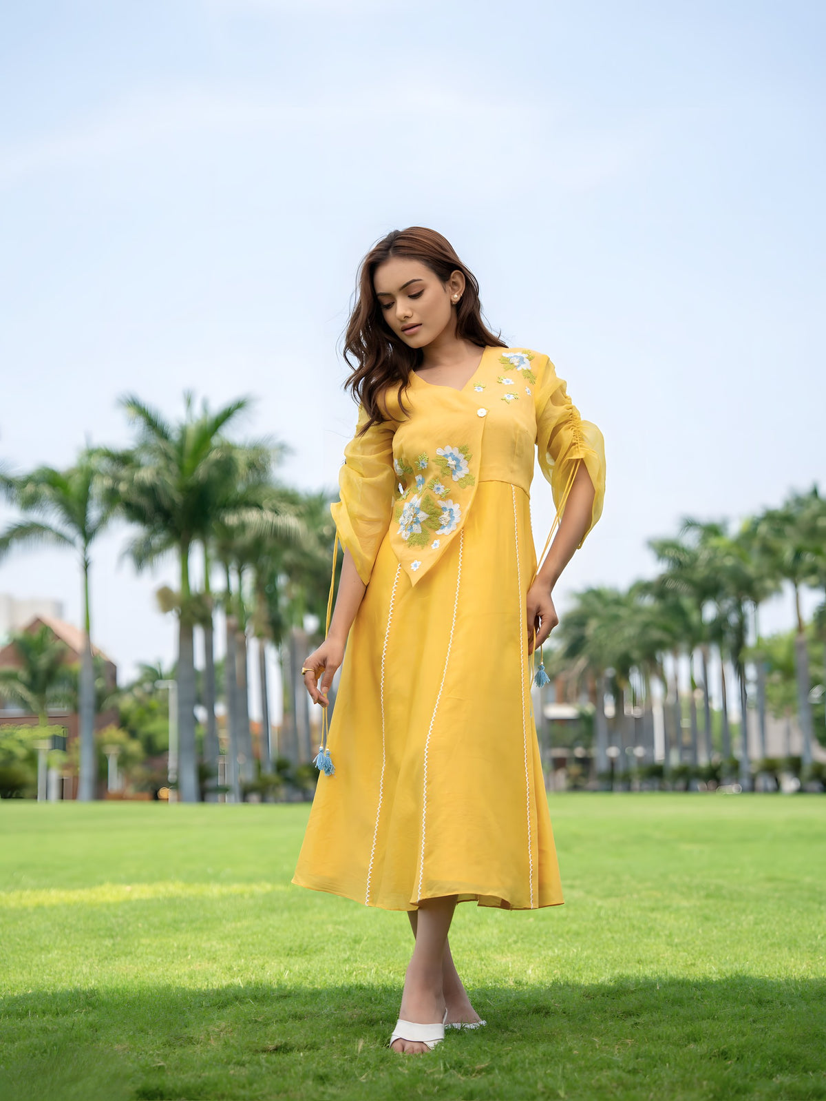 sunlit bloom dress — image 1