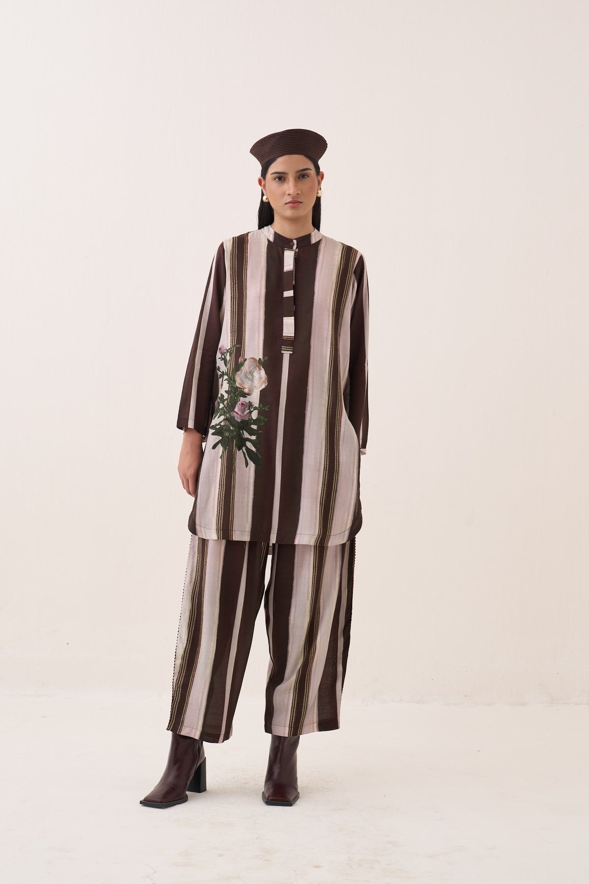 shyam barrel pants — image 1