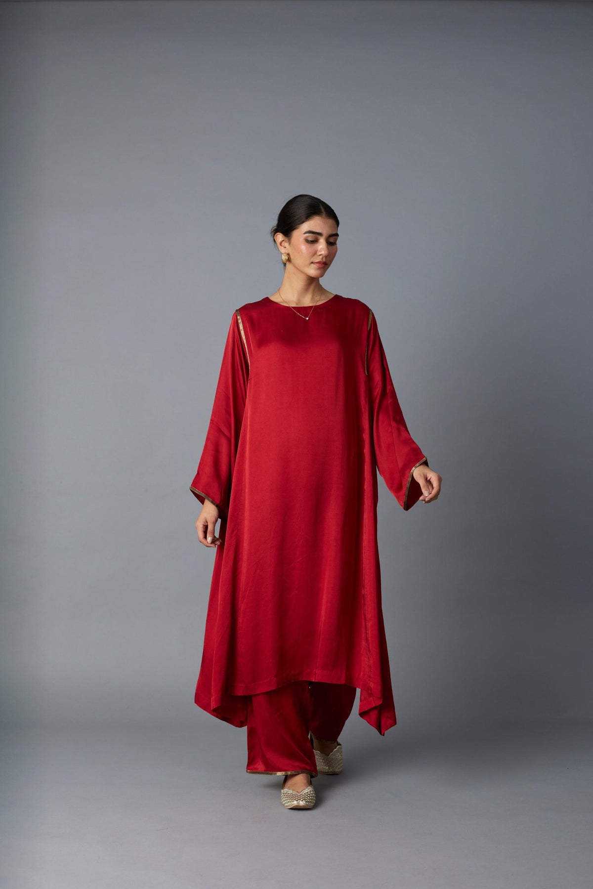 sabah kalidar kurta set in deep red, image 2