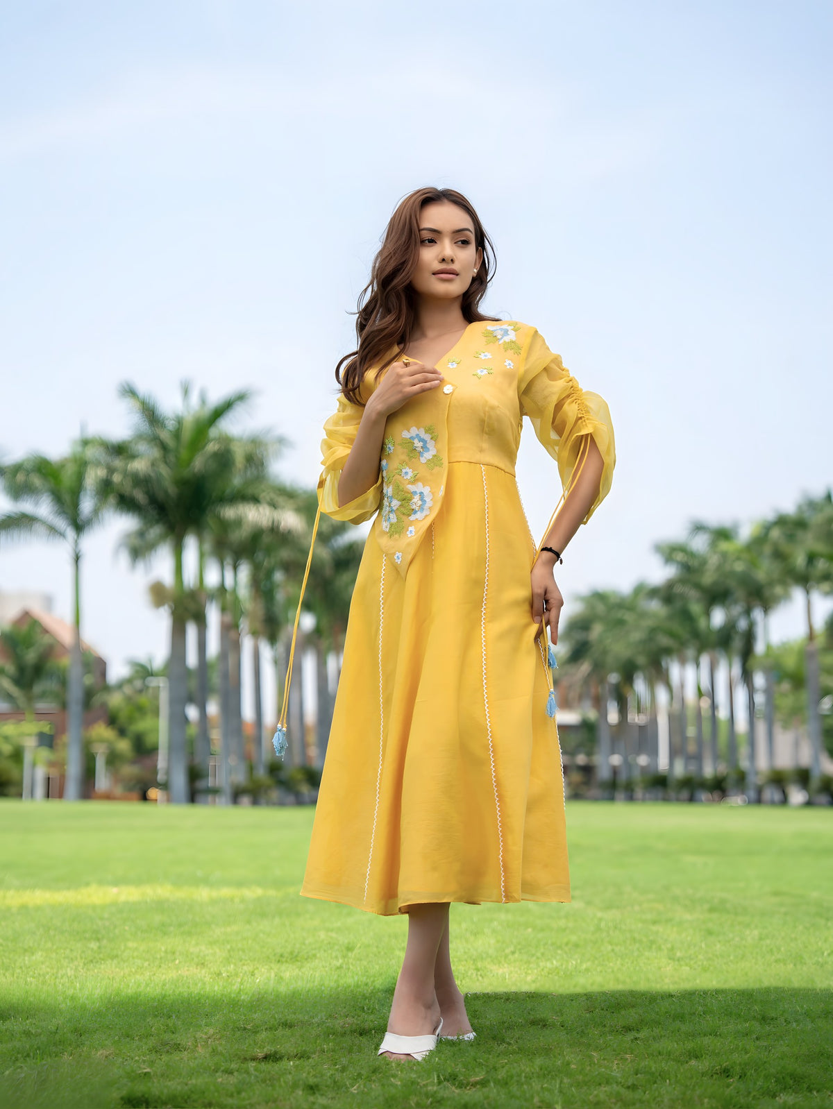 sunlit bloom dress — image 2