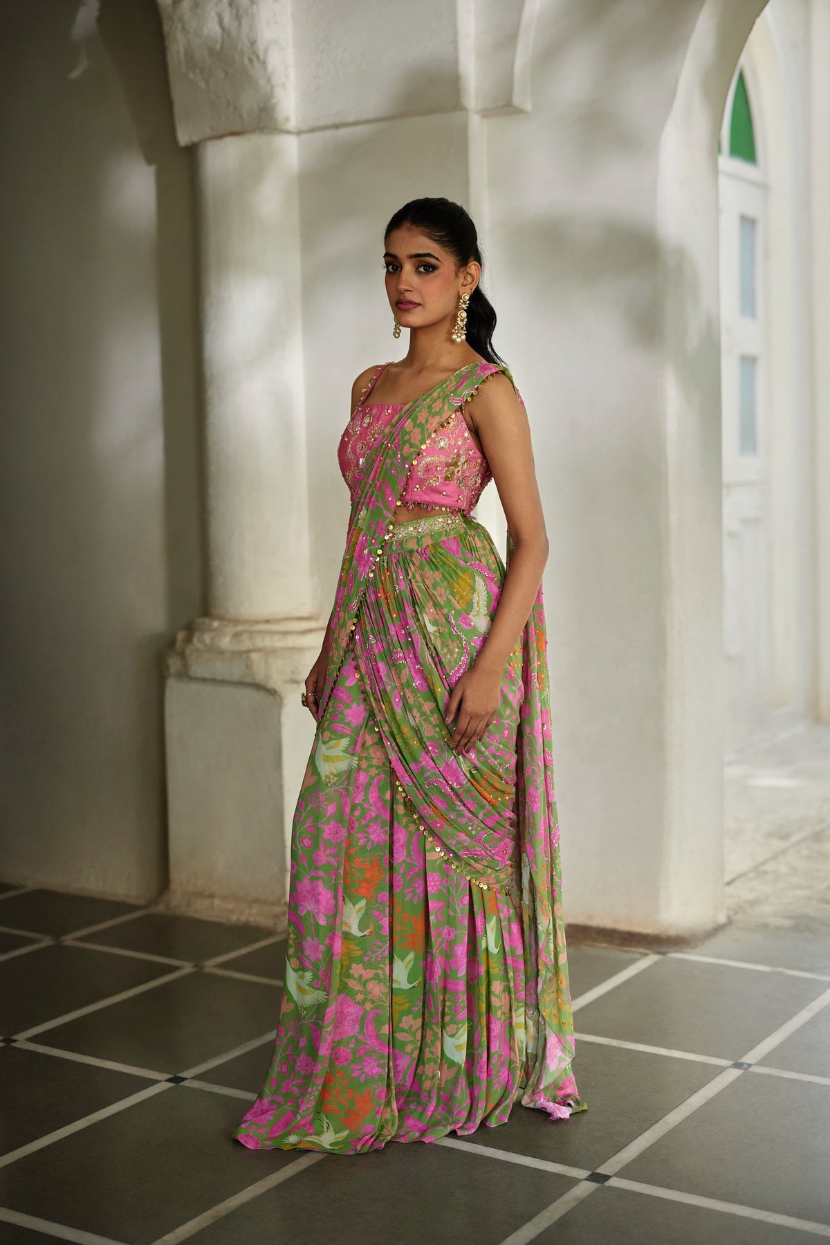 green and pink floral georgette saree set, image 2