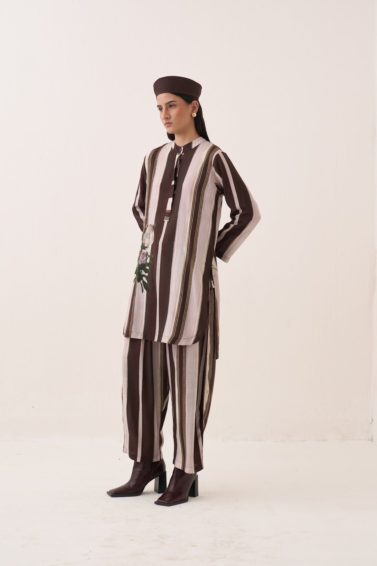 shyam mantesh kd kurta set — image 2