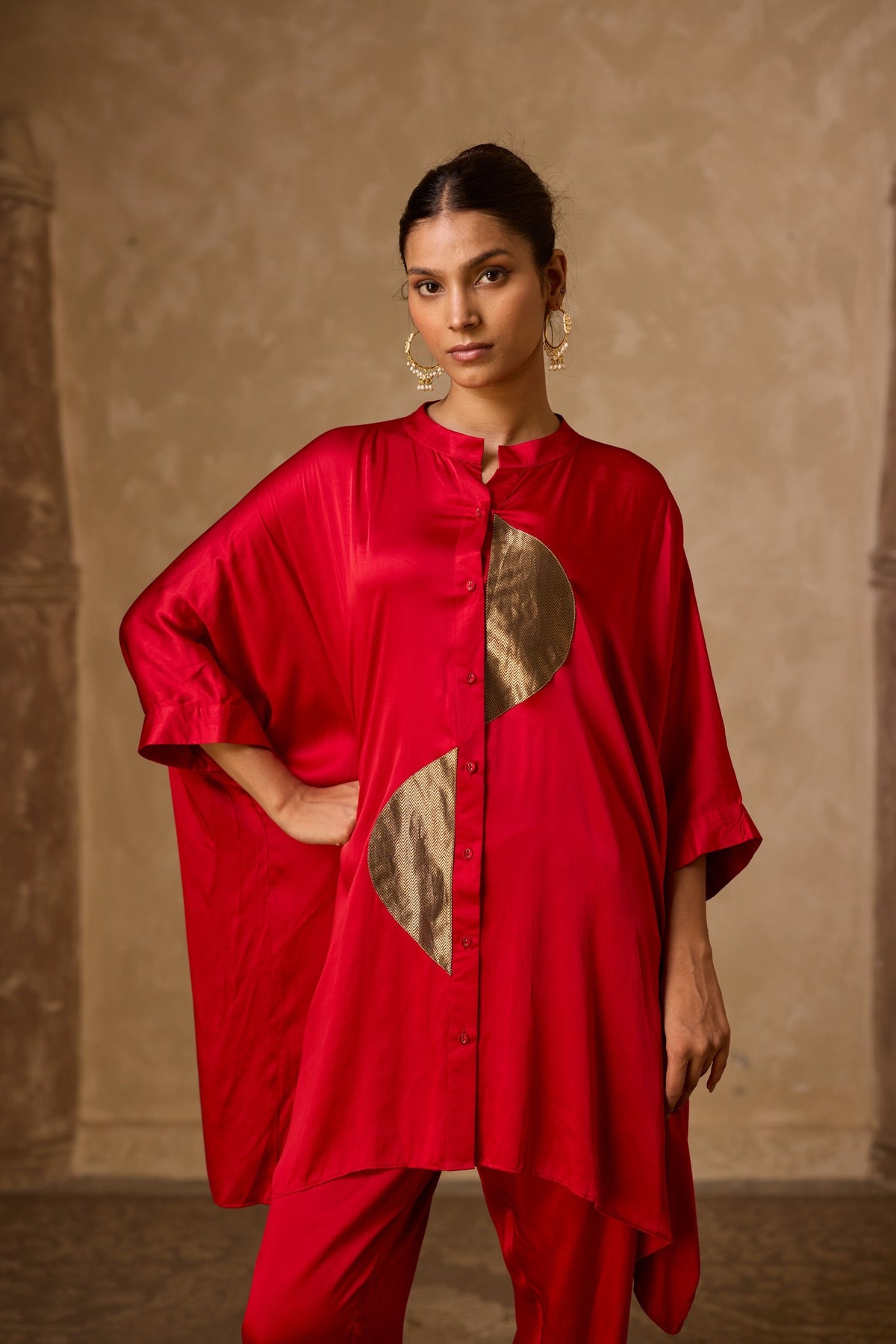 zoha anti-fit shirt set in red, image 3