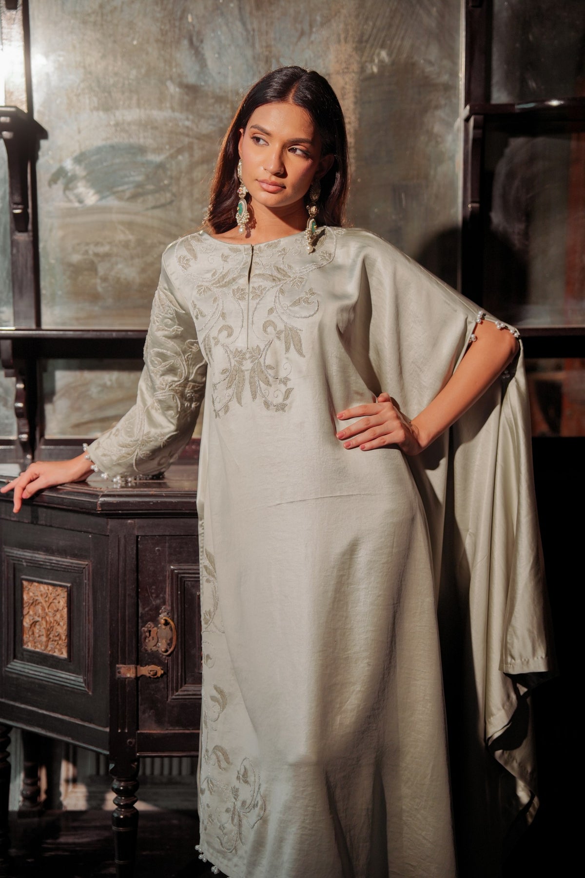 silver serenity drape kurta set — image 3
