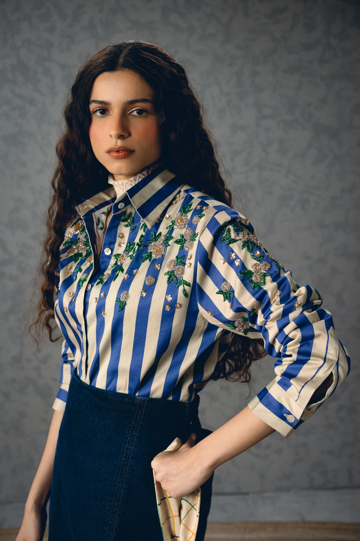jade shirt in blue, image 3
