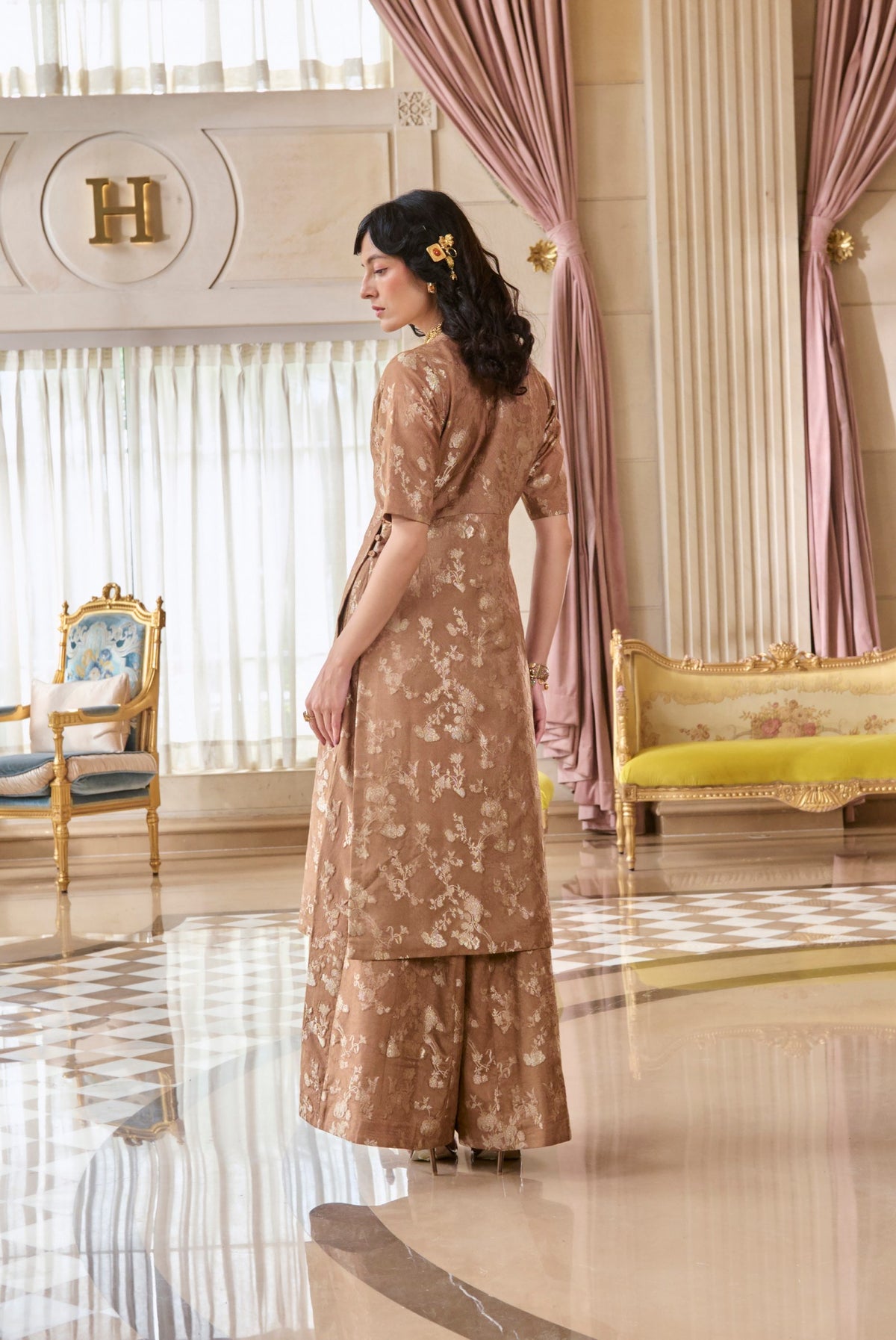 mocha brown jacquard kurta set with dupatta, image 4