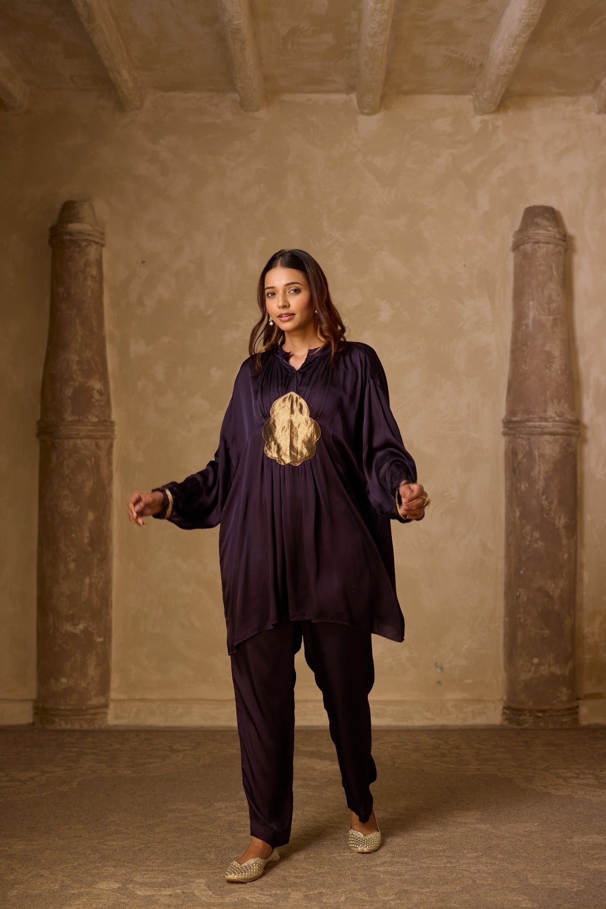basanti kurta set in deep purple, image 4