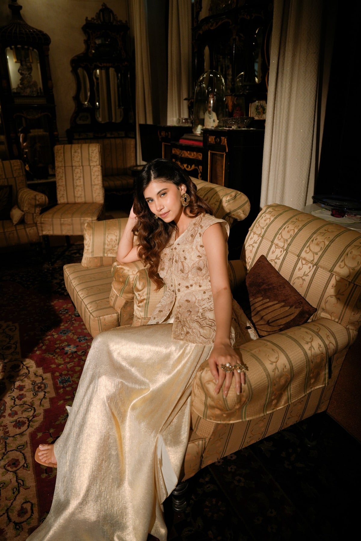 guilded bloom drape set — image 4