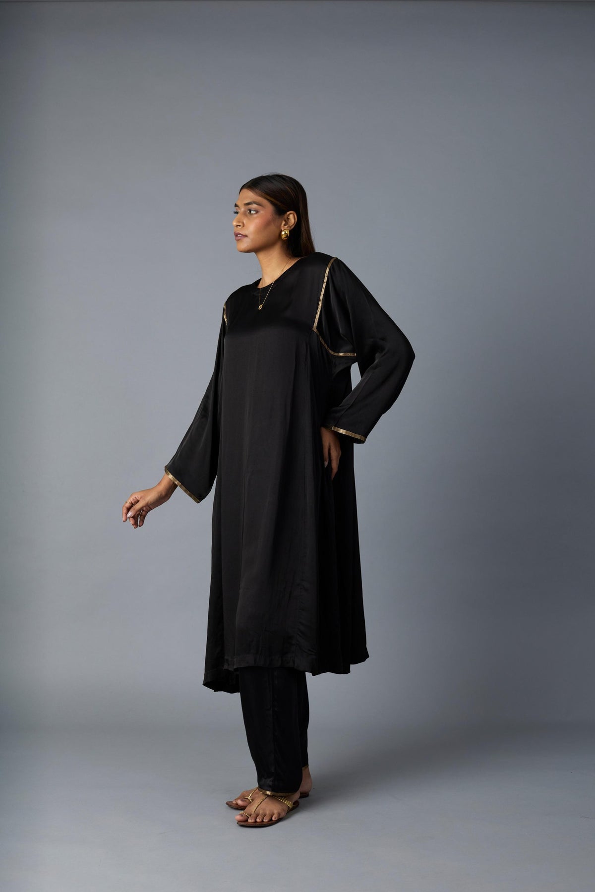 sabah kalidar kurta set in black, image 4