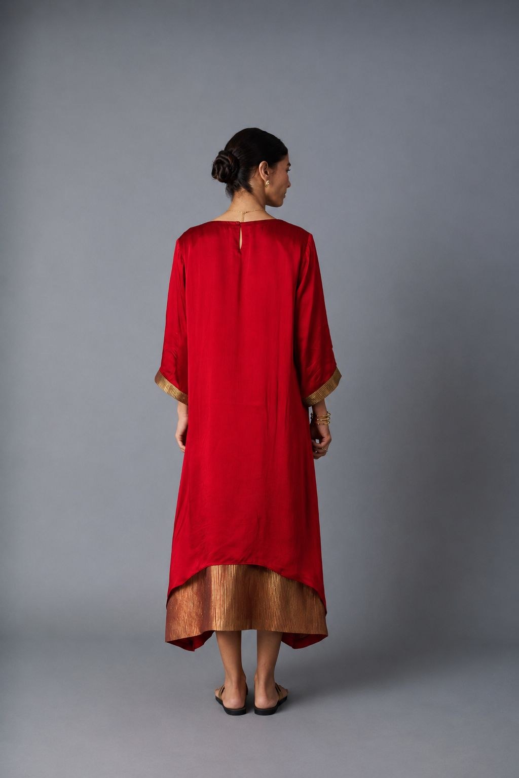 chameli dress with sleeves in red, image 4