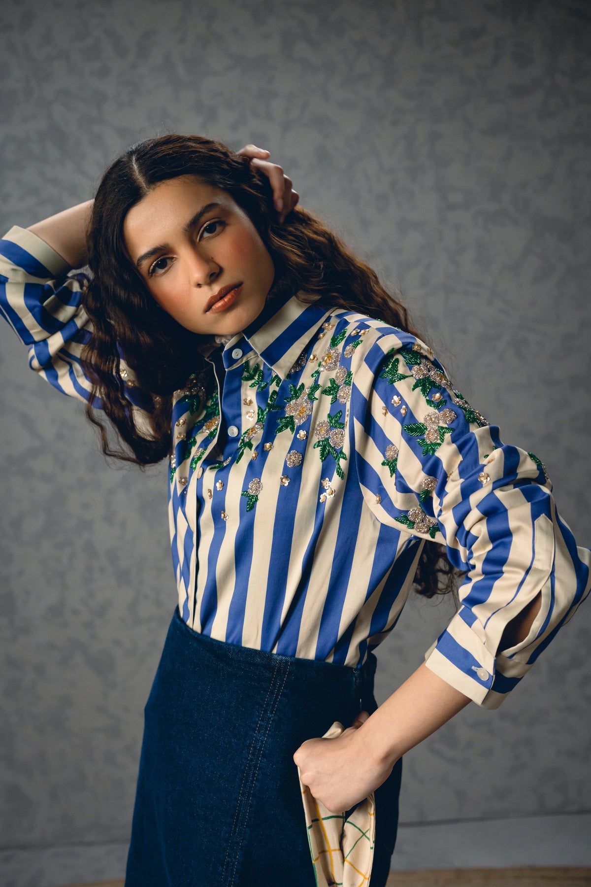 jade shirt in blue, image 4