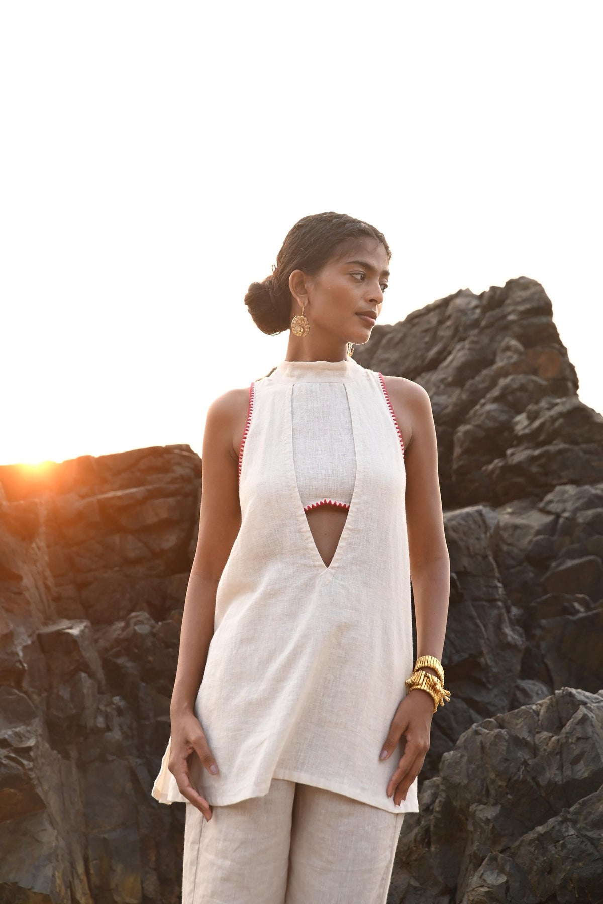 ava backless top, image 4